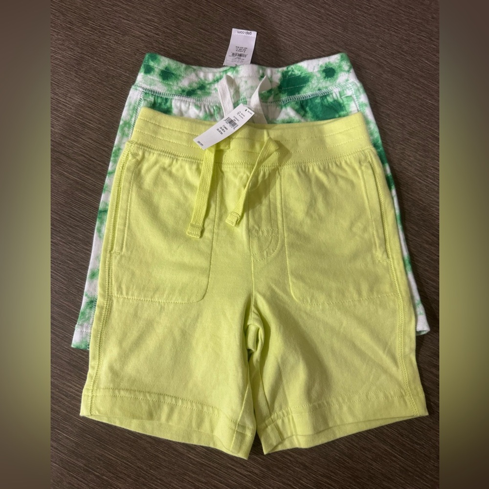 NWT GAP Toddler Boys Shorts (2pairs) Bundle Size 2T